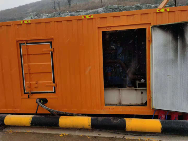 两当出租发电机-船用柴油发电机的工作原理是怎么样的？
