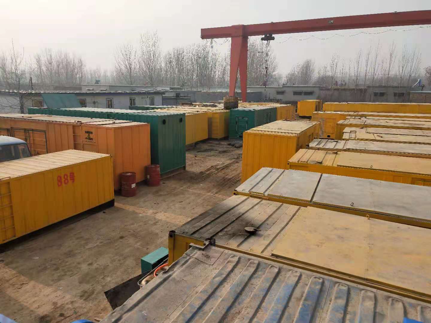 两当租赁发电机-灰尘、风沙对柴油发电机组造成哪些不良影响？