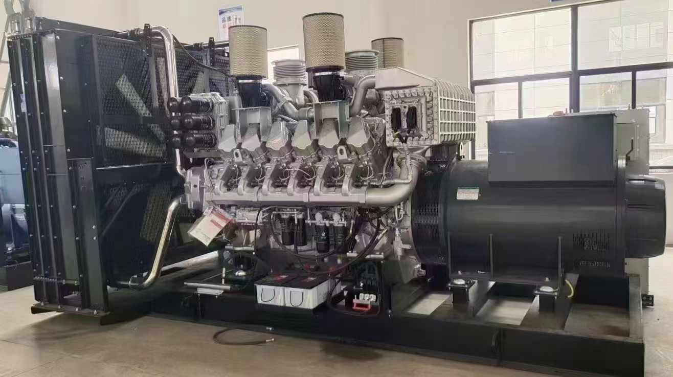 两当800KW柴油发电机组可以带动多少kw的设备？